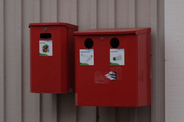 collecte deee en entreprise, cartons de tri